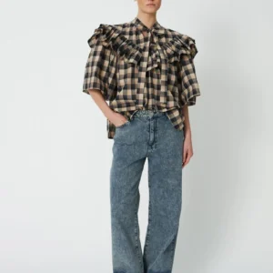 Blusa de cuadros con volantes de Stella Nova