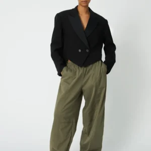 Blazer Tuxedo de la firma Stella Nova