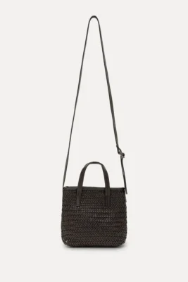Bolso bandolera de cuero de la firma Pomandère